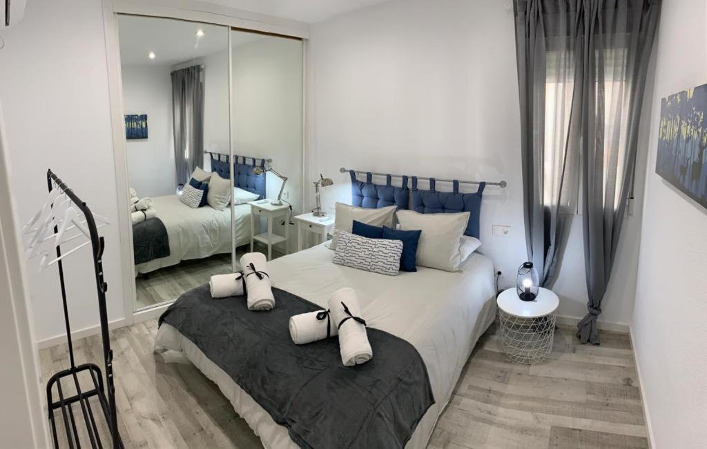 Apartamentos Cordoba Centro Bagian luar foto